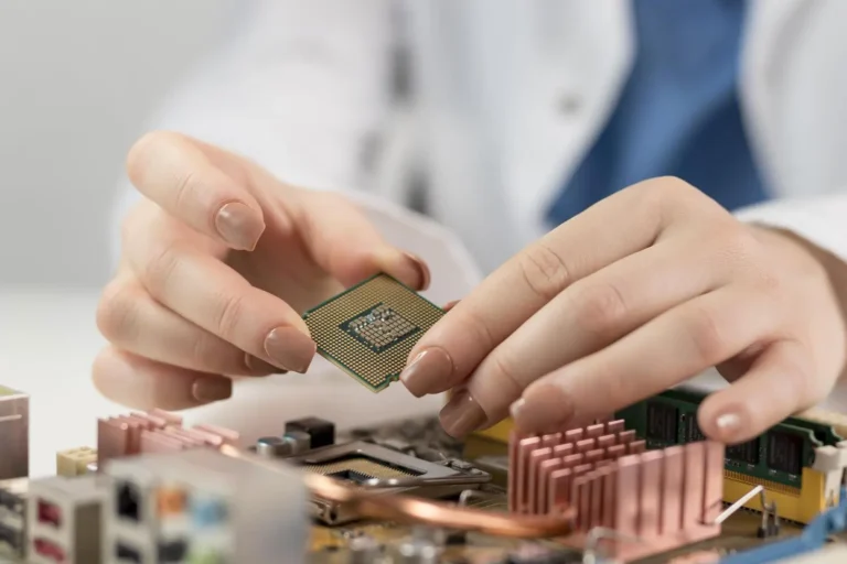 Top 5 Fabricantes de Procesadores para PC y Móvil 2026