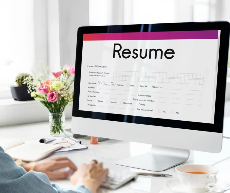 Top 5 Online CV and Resume Builders Worldwide 2026